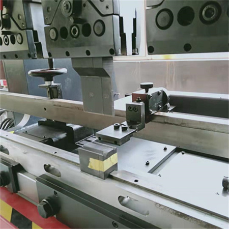 CNC 유압 스테인레스 스틸 탄소강 알루미늄 플레이트 벤딩 머신 프레스 브레이크