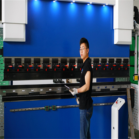 Accurl 8 축 프레스 브레이크 기계 DA69T 3D 시스템 CNC 프레스 브레이크 플레이트 벤딩 머신 건설 작업