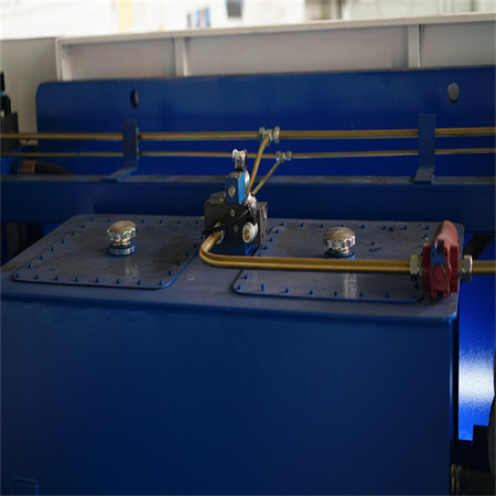 Hoston 상표 접는 기계 자동적인 구부리는 압박 제작을 위한 유압 브레이크 금속 6 미터 장