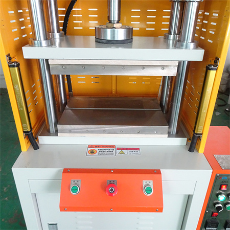 톤 압박 기계 500/600/800 톤 합판 생산 라인 만들기를 위한 합판 뜨거운 압박 기계